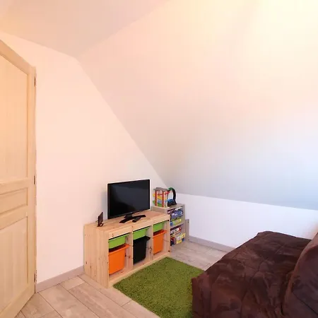 Ferienhaus Maison Confortable A - 8 Pers, Vue Degagee, Parking, Moderne, Proche Centre La Bourboule